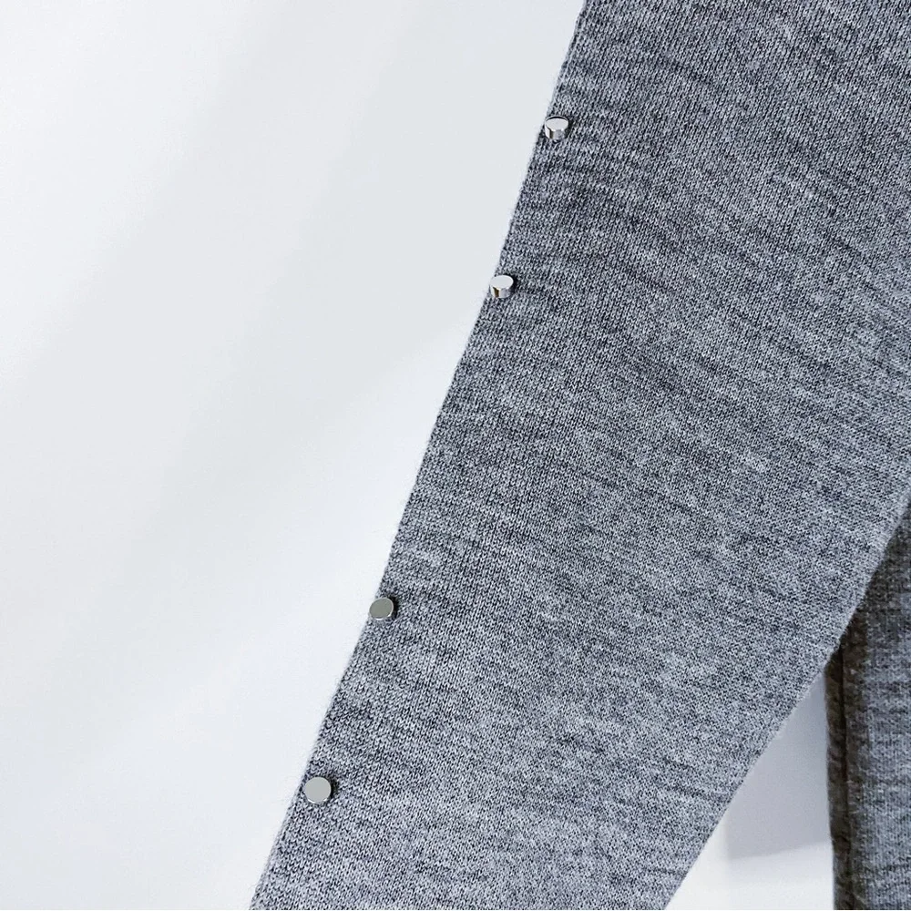 Alice & Olivia - Grey Long Sleeve Top - Picture 3 of 5